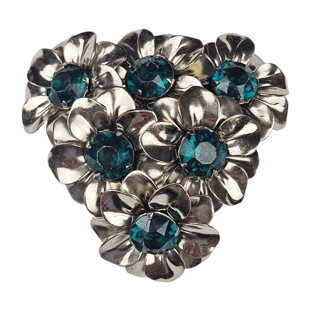 Vintage Domed Flower Brooch Dark Green Rhinestone Silver Tone Dimensional 2.5"